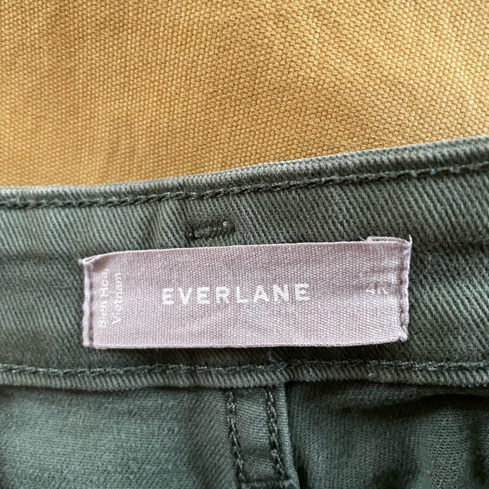 Everlane green cropped pants